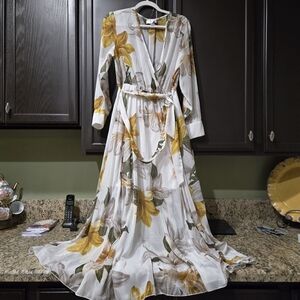 Elegant Floral Maxi Dress with Belt